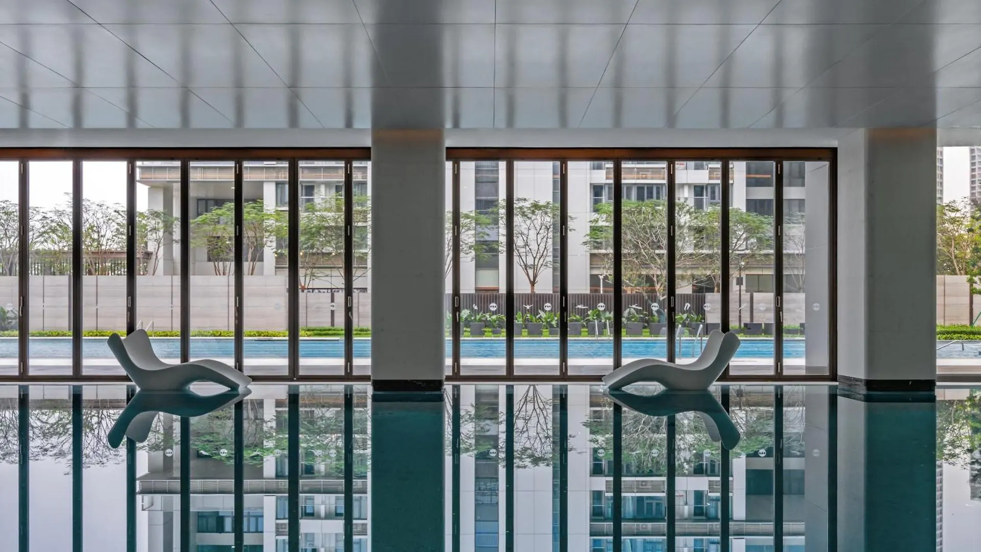 Hilton Shenzhen World Exhibition & Convention Center - Only 5 Minutes' Walk To Wecc Hotel